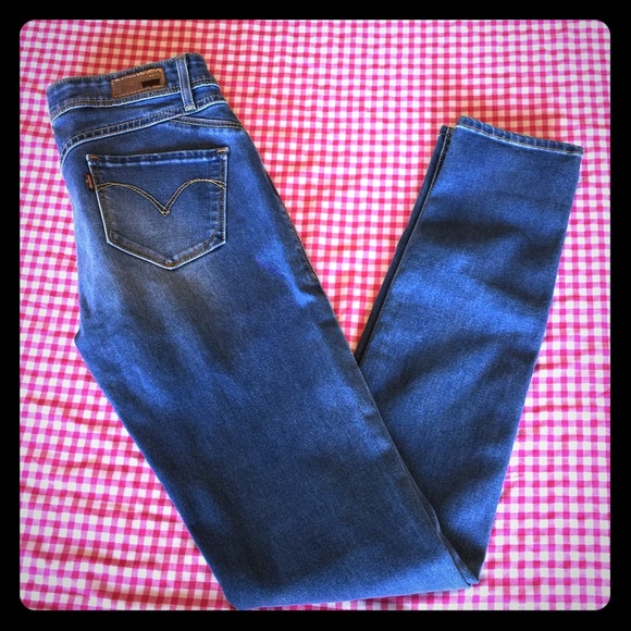 levi's revel slight curve skinny jeans